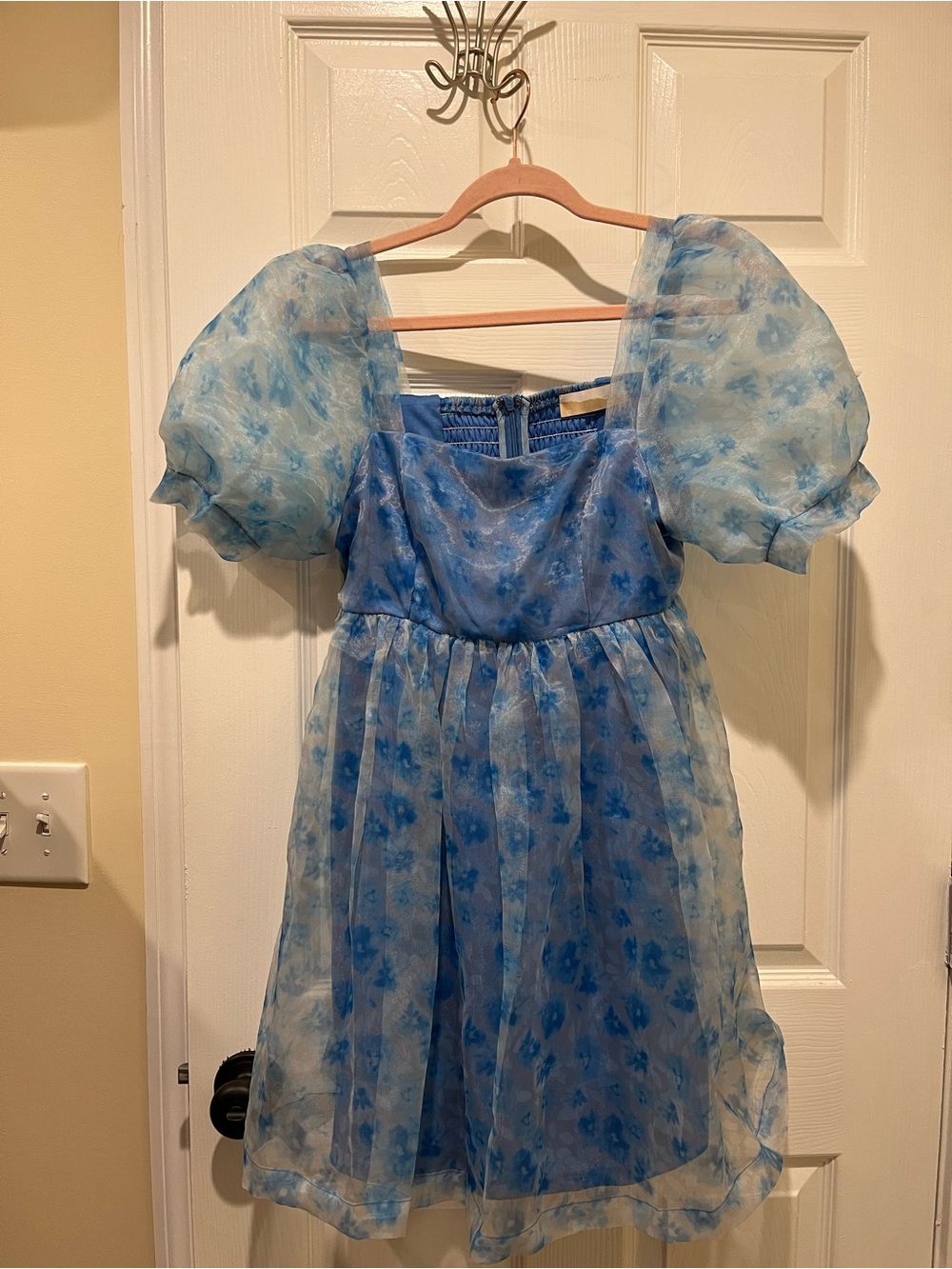 Light Blue Floral Mini Dress with Puff Sleeves